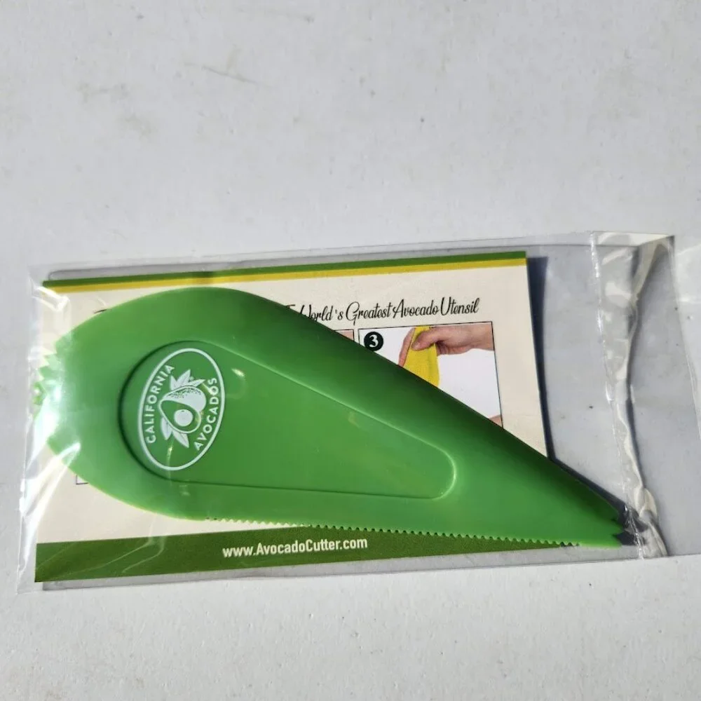 New Avocado Knife Scooper Scoop Kitchen Tool Slicer Pitter Seed Remover  FAST SH
